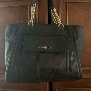 Colehaan Large Black Leather Shoulder Bag